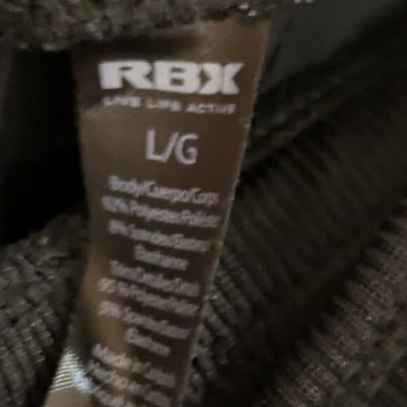 RBX Brand Cargo lightweight Capris - Size large - Picture 3 of 3